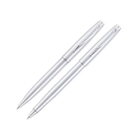 Набор Pierre Cardin коллекция «ПАРА (PEN&PEN)» : ручка шариковая + роллер. Корпус - латунь и стальное покрытие. Отделка и детали дизайна - сталь, хром. Цвет - стальной. Упаковка Е.
